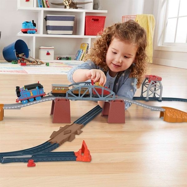 Thomas & Friends Thomas Ve Arkadaşları 3'ü 1 Arada Kargo Macerası Oyun Seti Hgx64