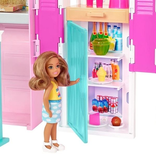 Barbie'nin Muhteşem Restoranı Oyun Seti Gxy72