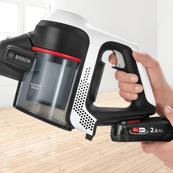 Bosc Serie 6 Şarjlı Süpürge Unlimited Beyaz BCS61113