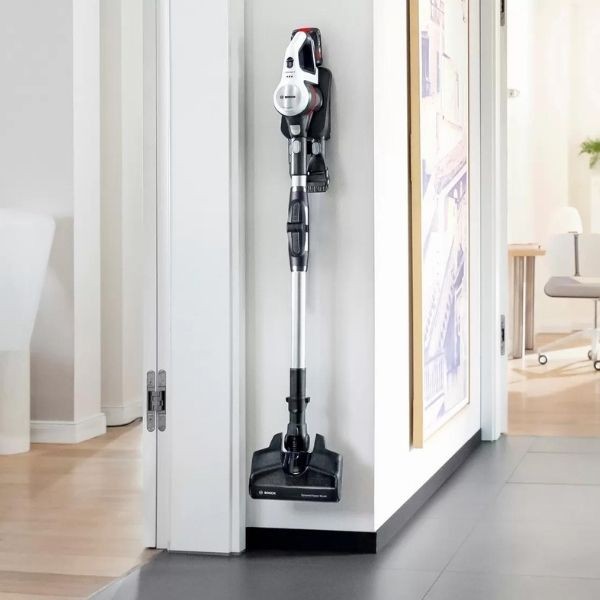 Bosch Katlanır Dik Şarjlı Süpürge Unlimited Beyaz BCS711XXL