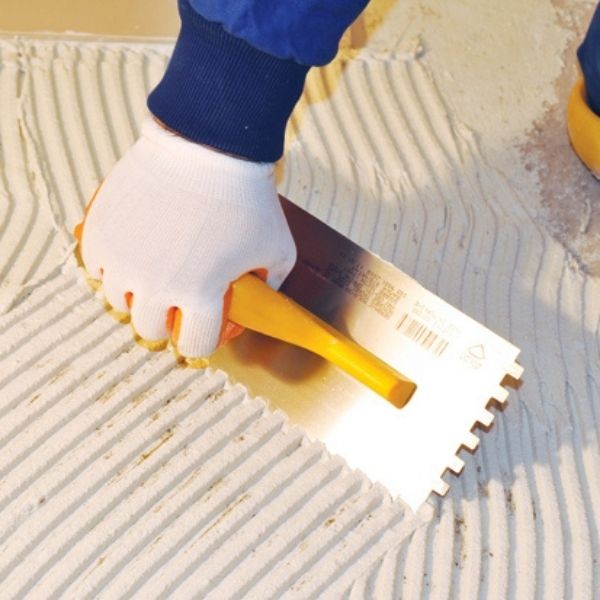 Dekor 402 Plastik Saplı 6x6 Kare Dişli Açık Seramik Malası 30cm