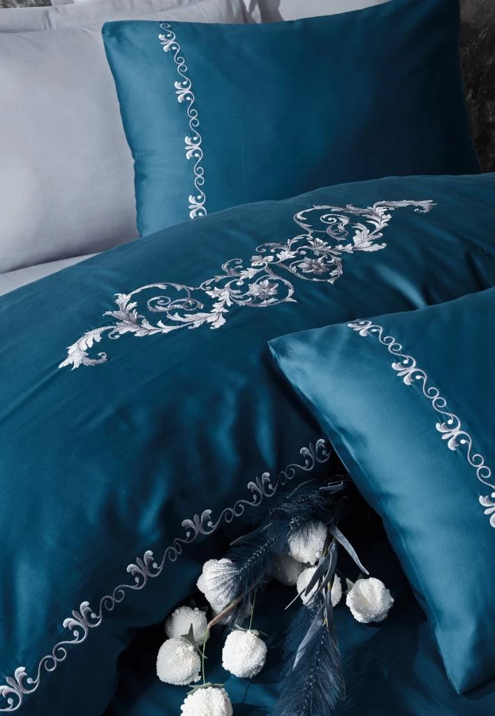 Cotton Box Brode Nakışlı Çift Kişilik Saten Nevresim Takımı Gloria Mavi