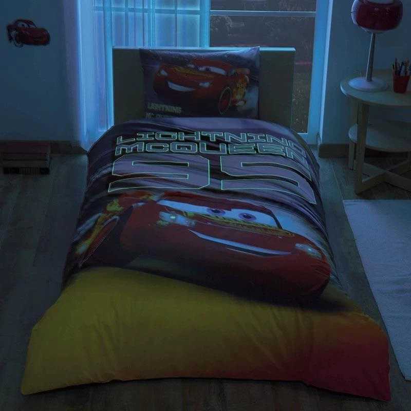 Taç Lisanslı Disney Cars Lightning Tek Kişilik Nevresim Takımı