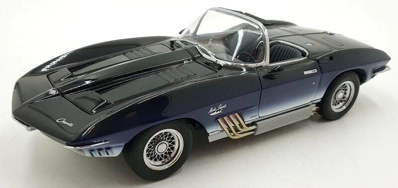 Autoart Chevrolet Corvette Mako Shark