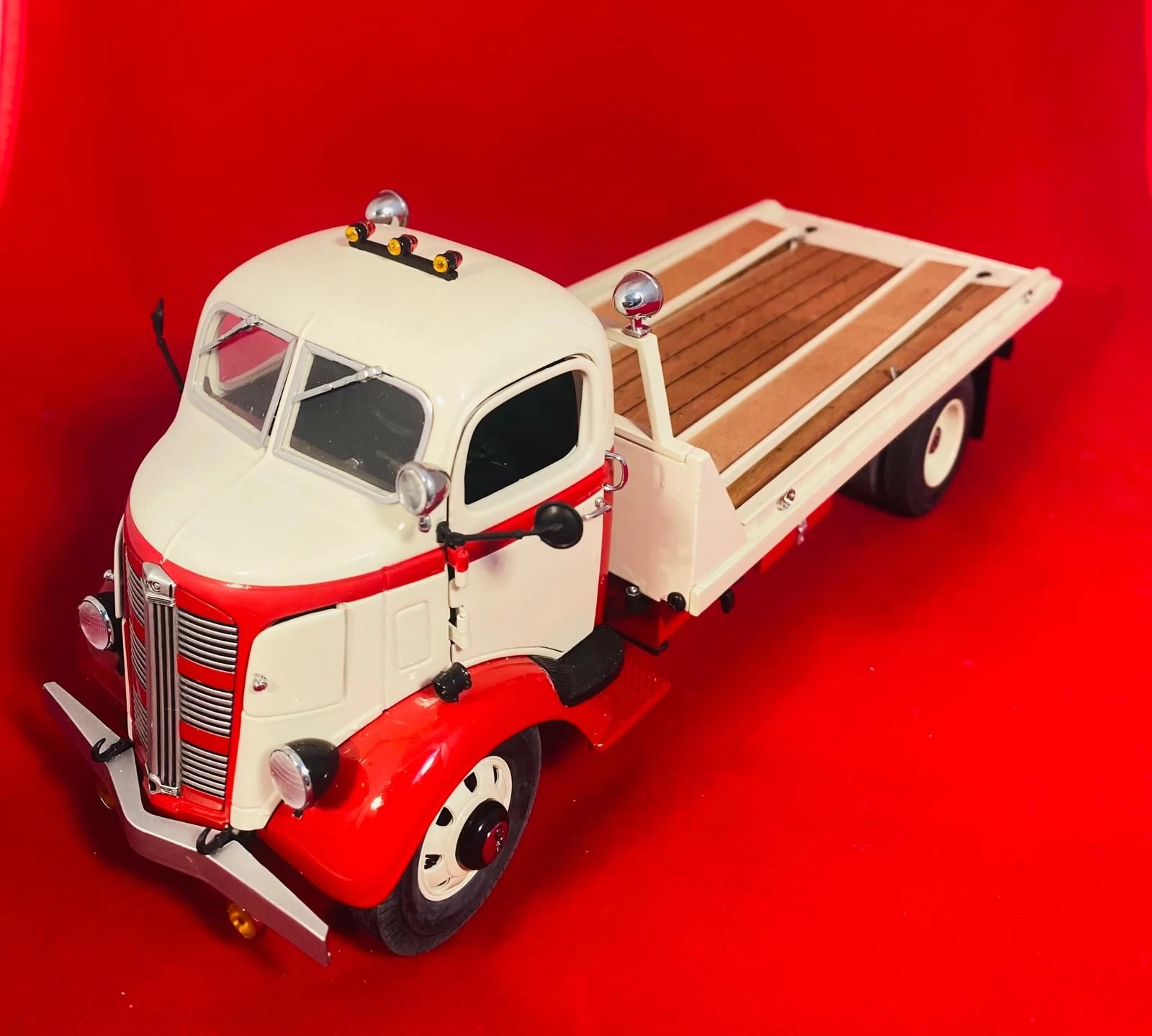 Danbury Mint 1/24 Gmc Car Carrier