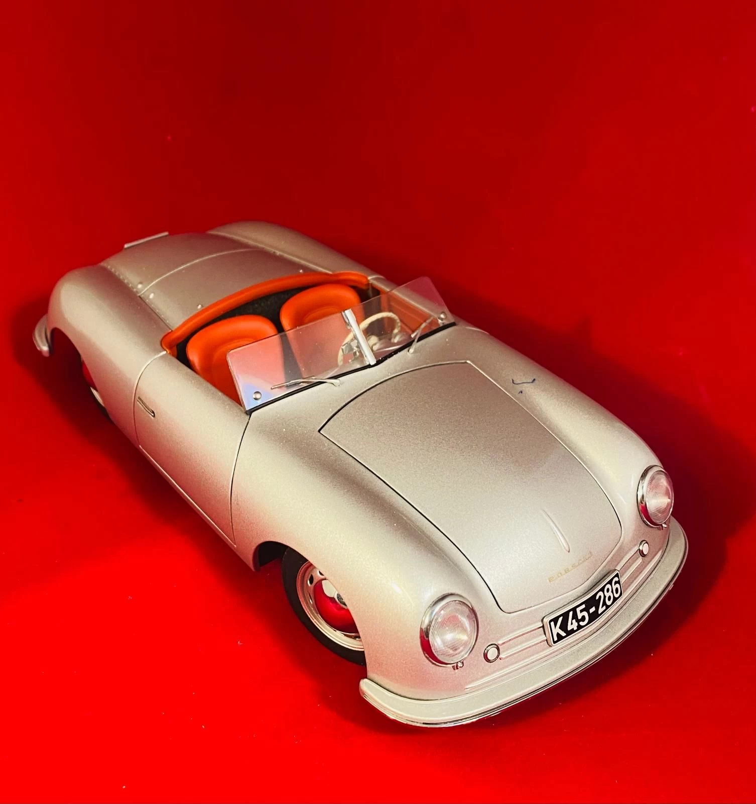 Autoart - Porsche - 356 Roadster 1948