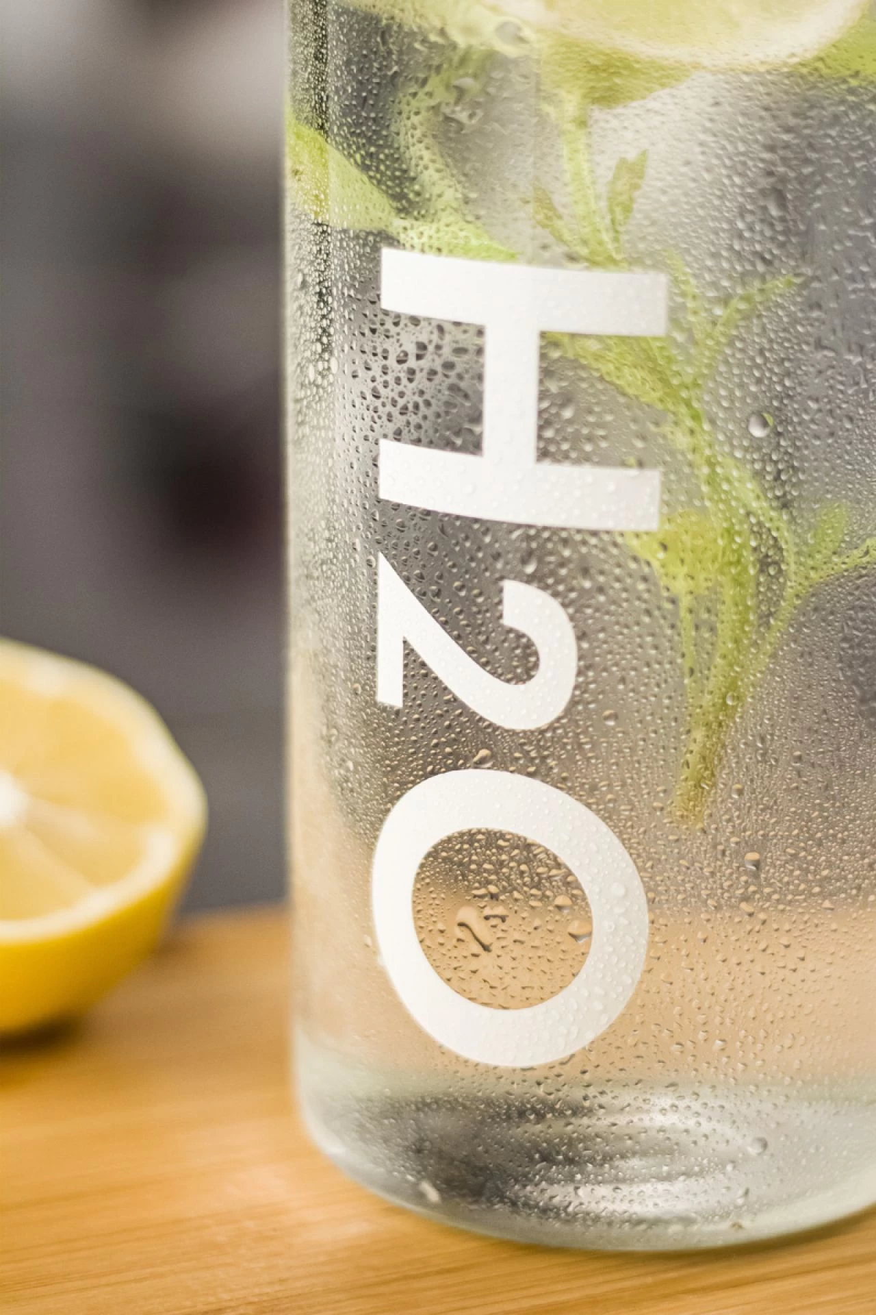 H2o Borosilikat Cam Matara Vakum Kapaklı Su Şişesi Suluk Beyaz 1000 Ml